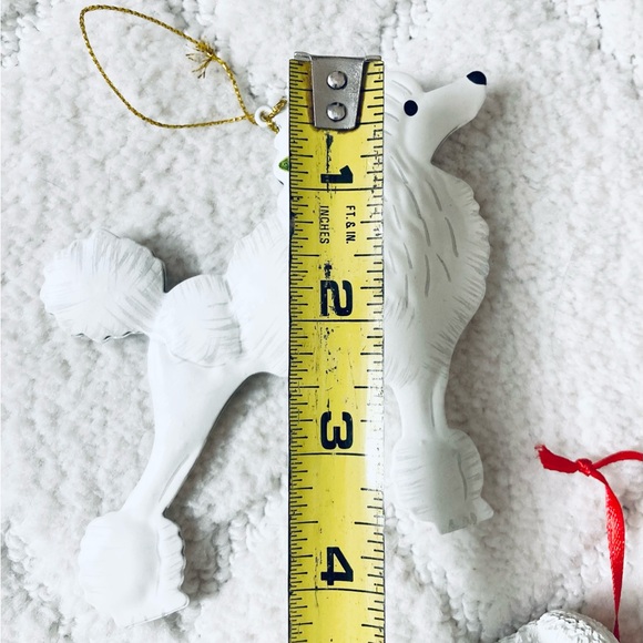 Adorable set of 2 white Poodle Doggy Christmas Ornaments - Picture 8 of 8